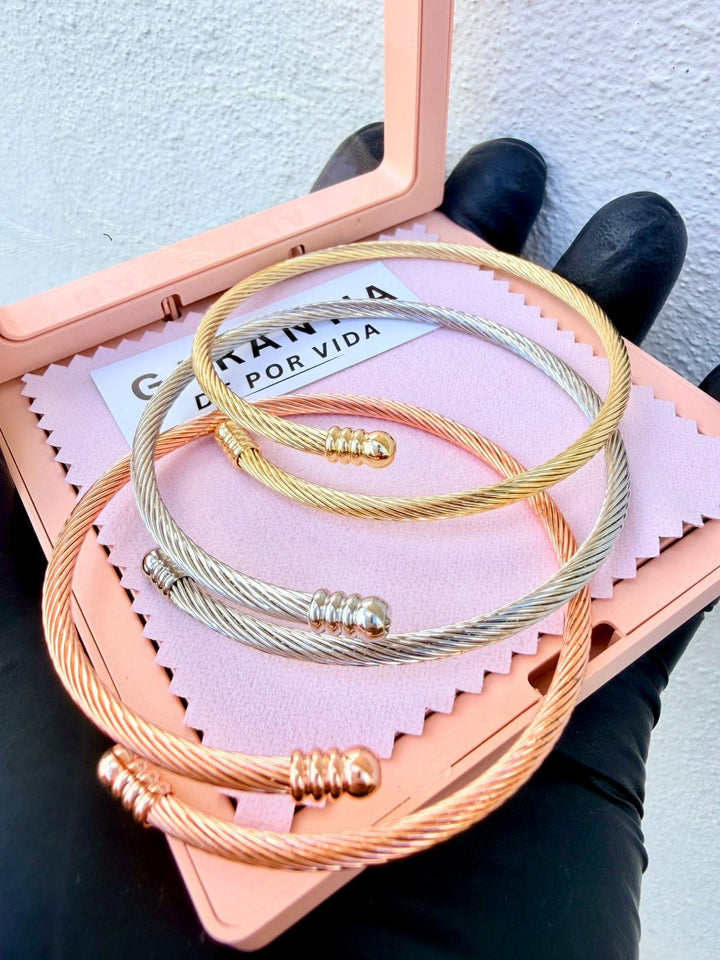 Set de Pulseras de Cable