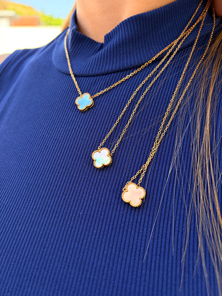 Collar Van Cleef Blanco Perlado