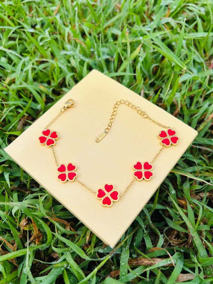 Pulsera de Corazones Roja