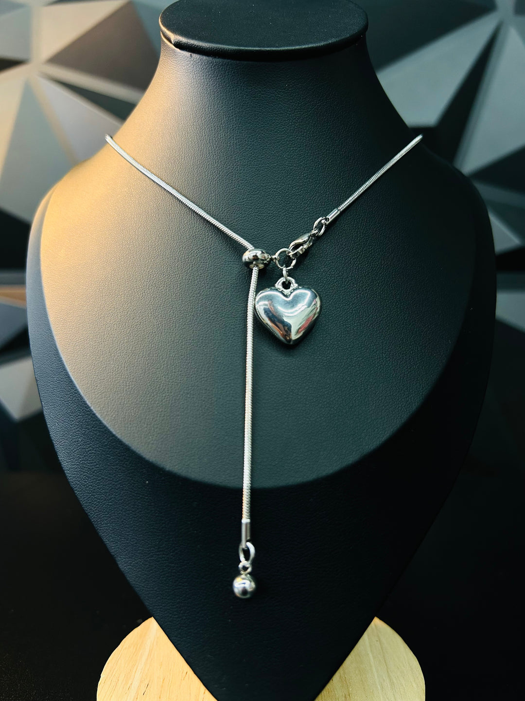 Collar ajustable de corazon