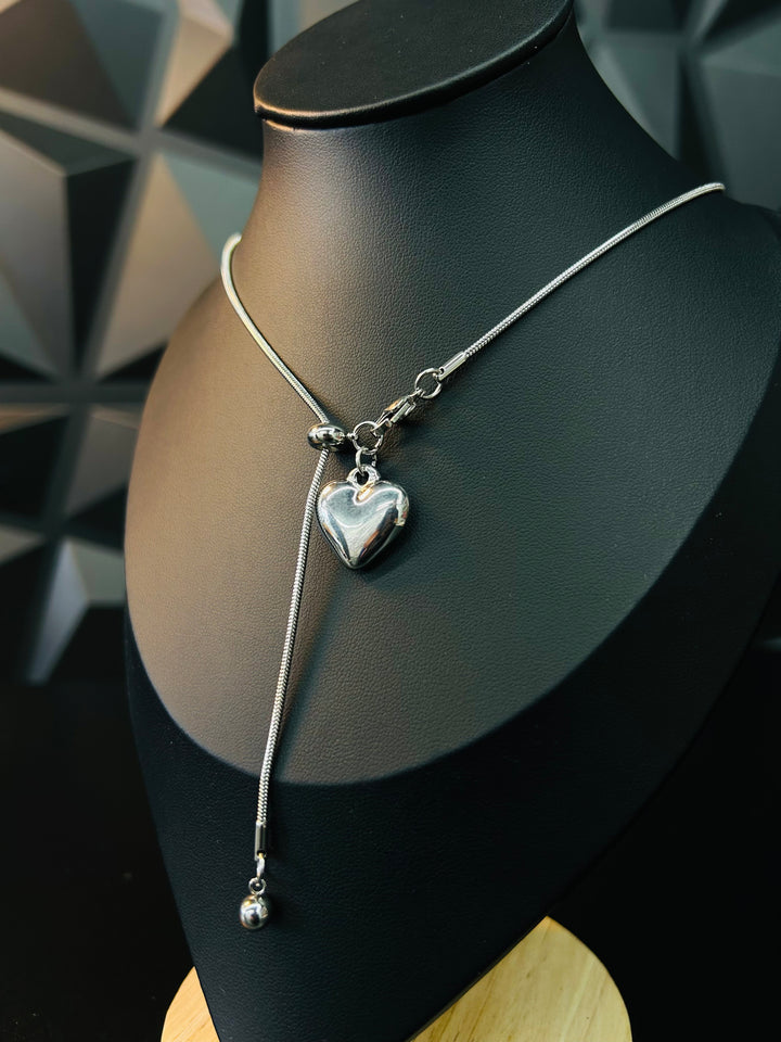 Collar ajustable de corazon