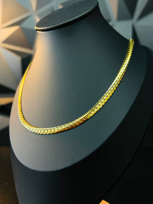 Cadena de Hombre Oro