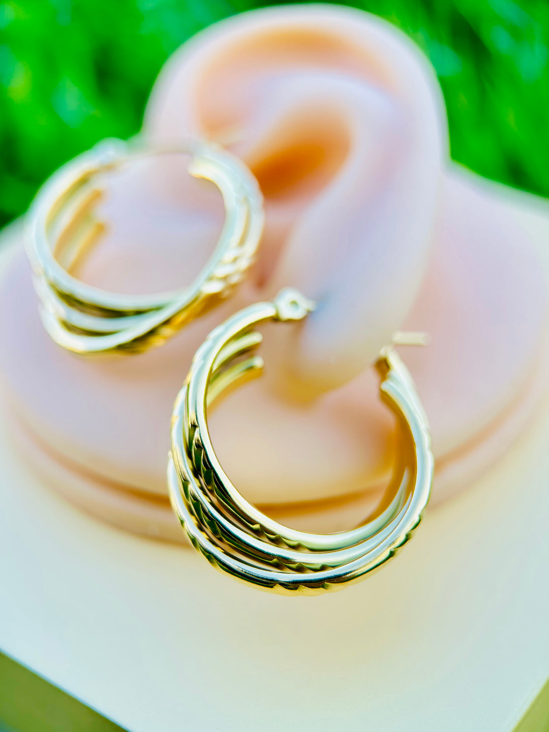 Pantallas Argollas Triple Oro