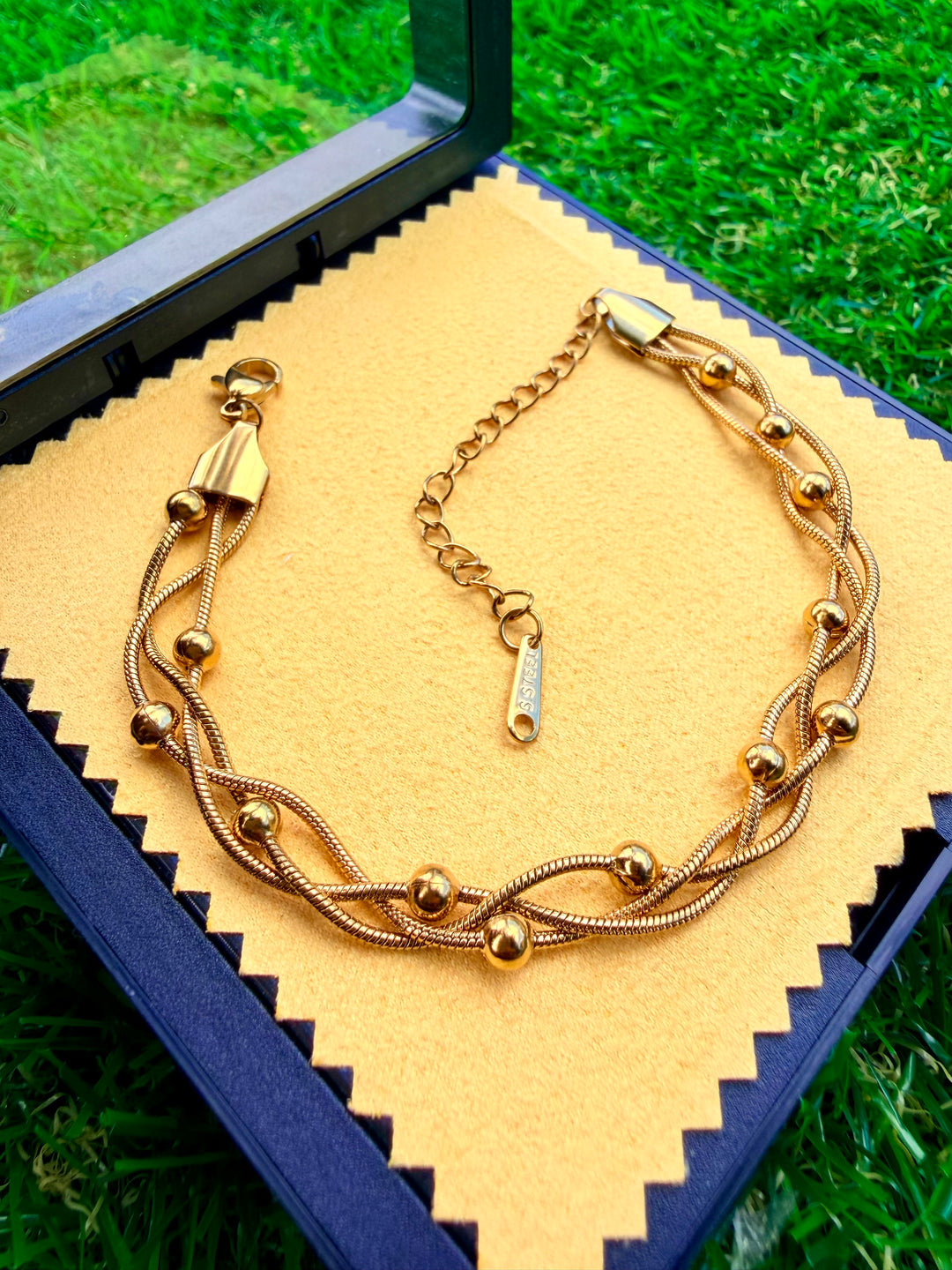 Pulsera de bolitas oro