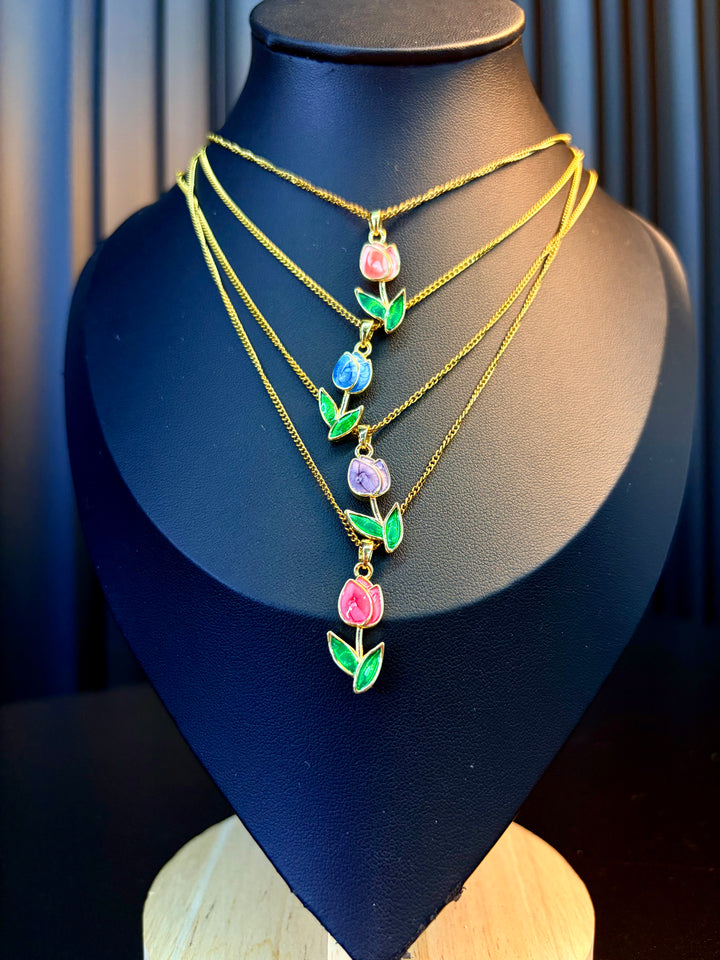 Collar de Flor Tullipan Violeta