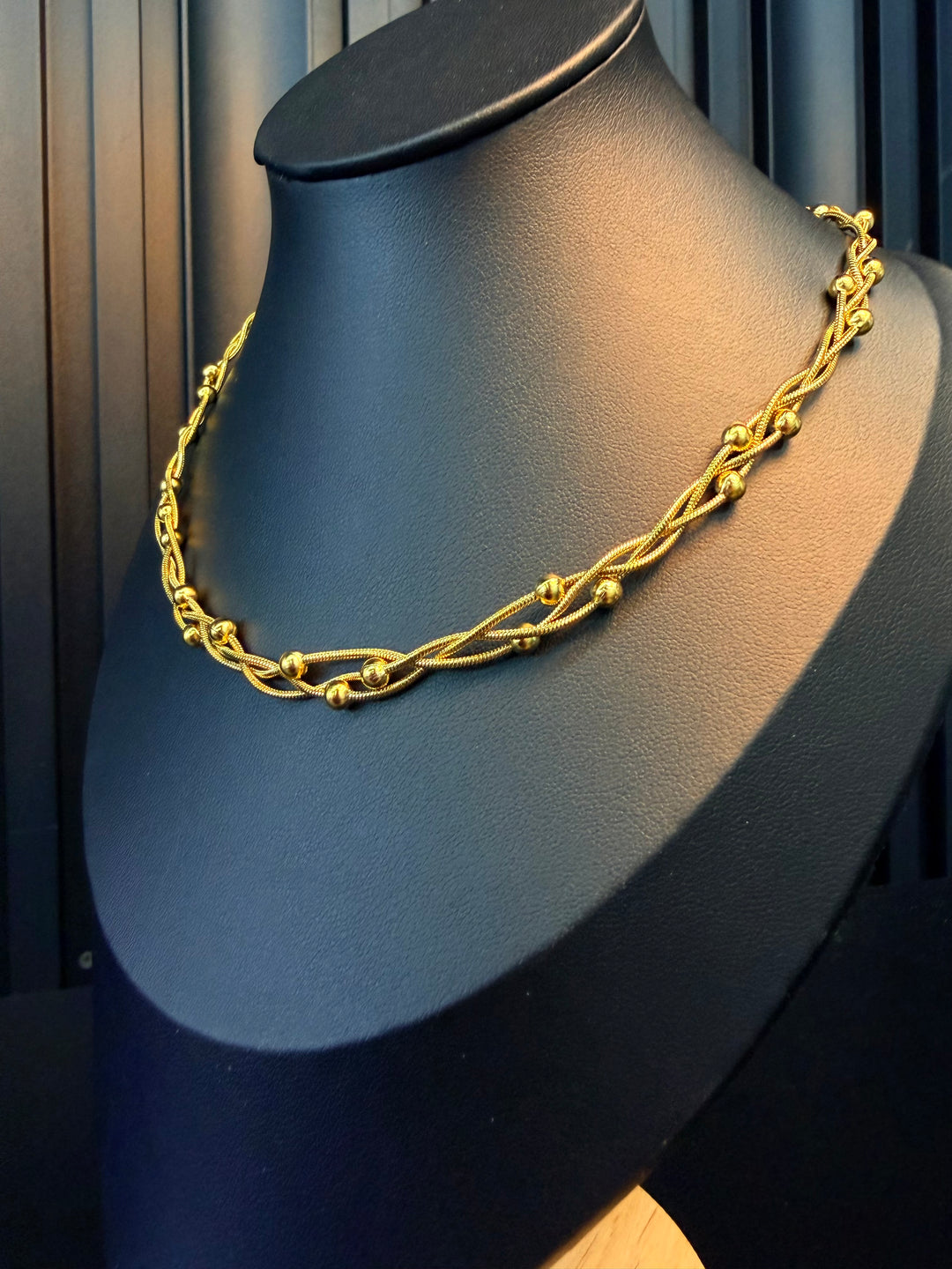 Gargantilla de Bolitas Oro