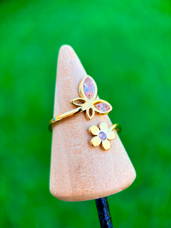 Sortija de Mariposa y Flor Rosa