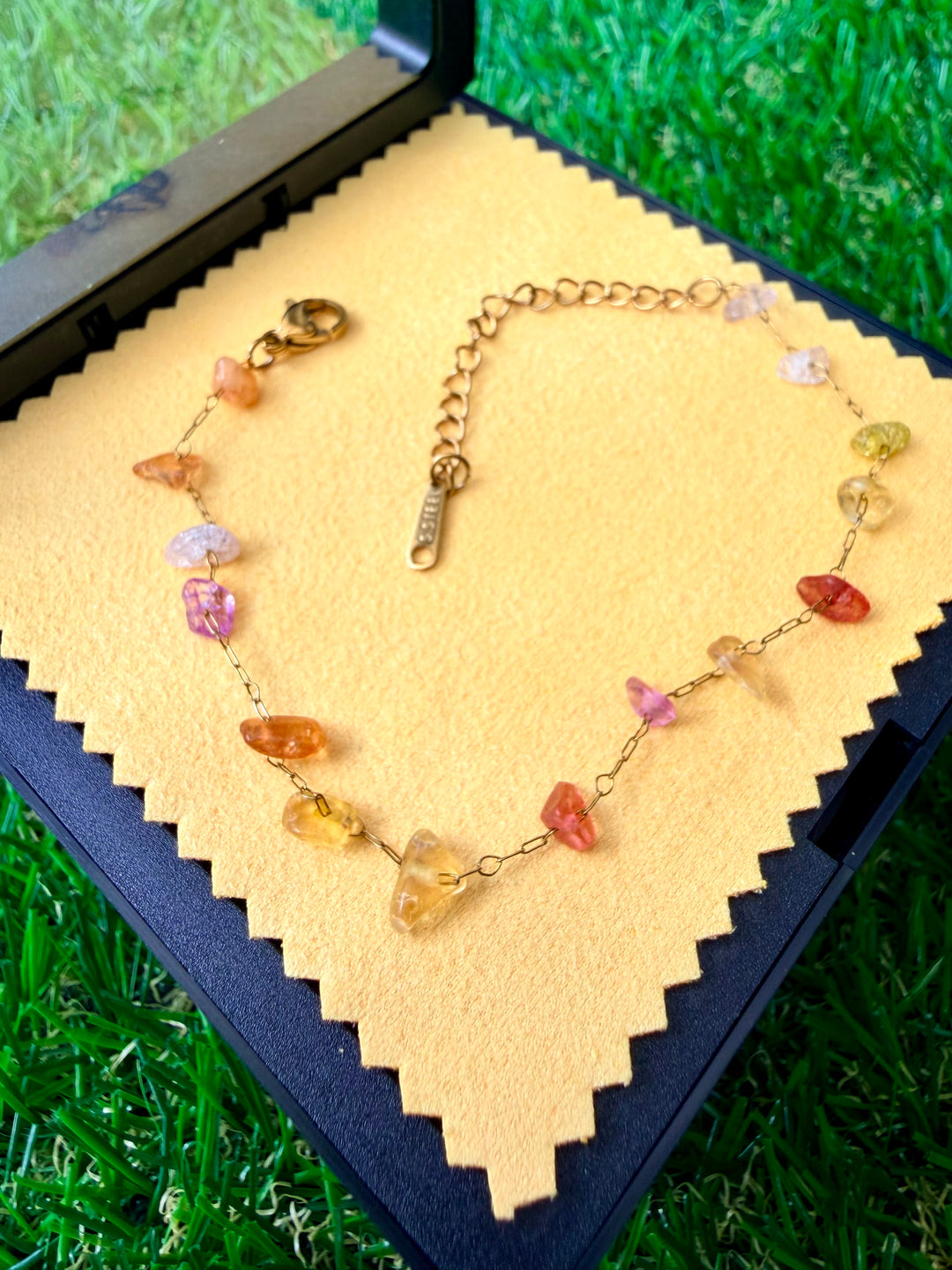 Pulsera en Piedras de Colores