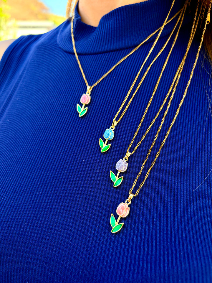 Collar de Flor Tullipan Violeta