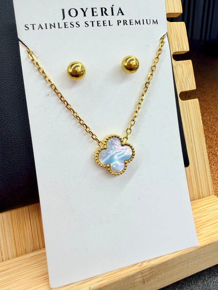 Collar Van Cleef Azul Perlado