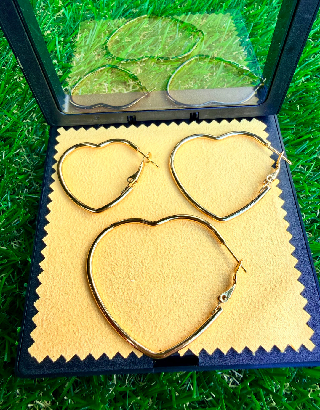 Pantallas de Corazon Oro 1"
