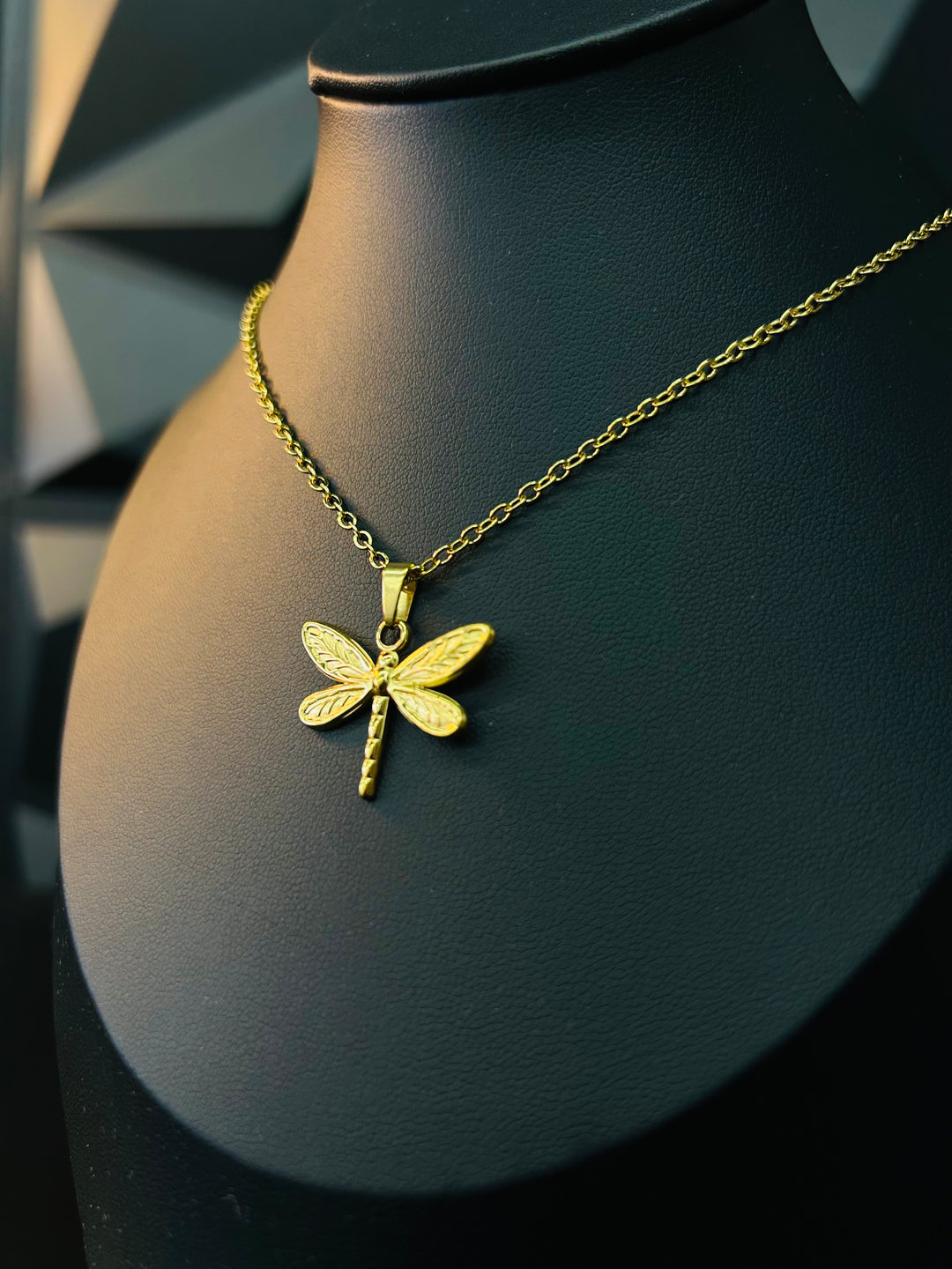 Collar de Libelula Oro