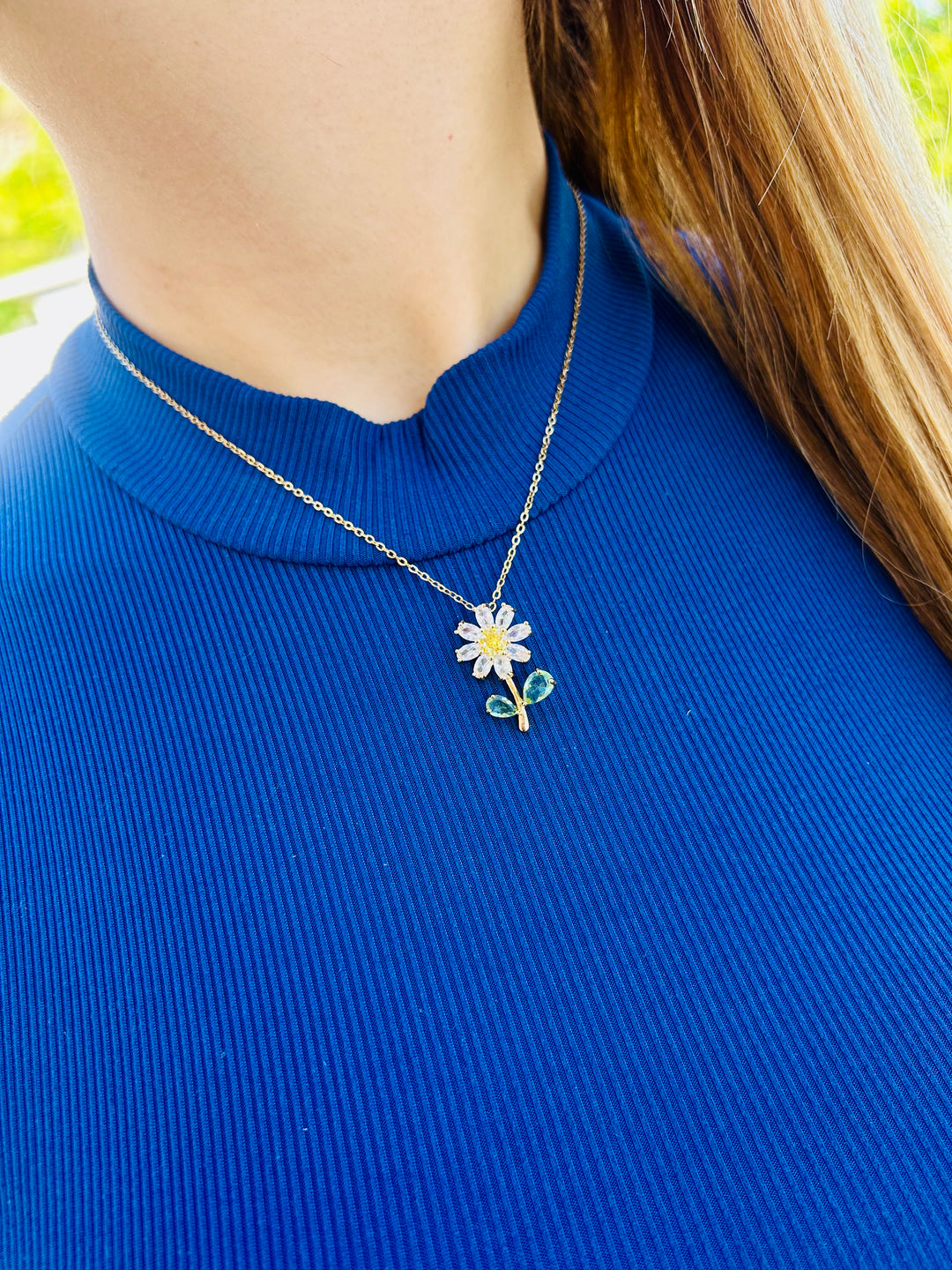 Collar de Margarita oro
