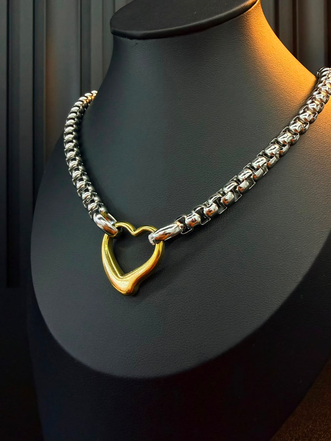 Collar de Corazon Doble Tono