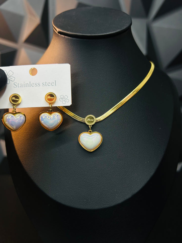 Set de Gargantilla de Corazon