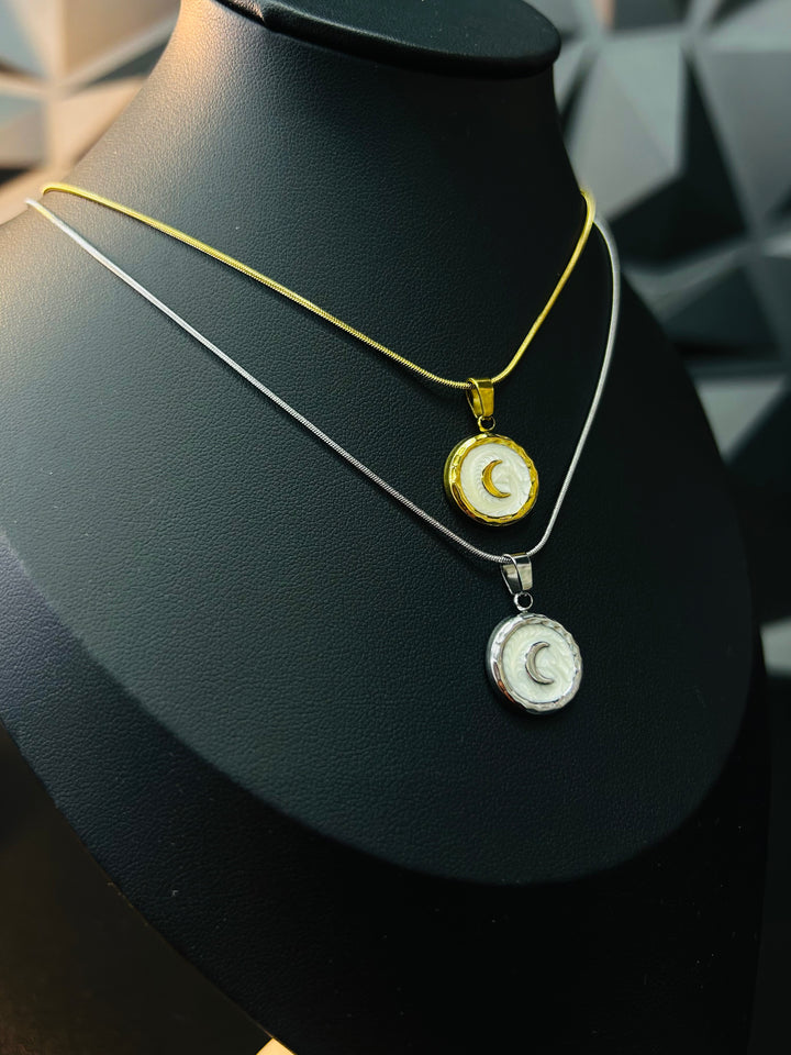Collar de Luna Oro