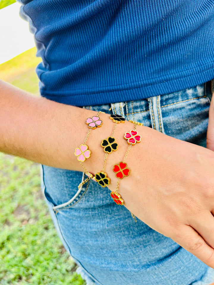 Pulsera de Corazones Rosa