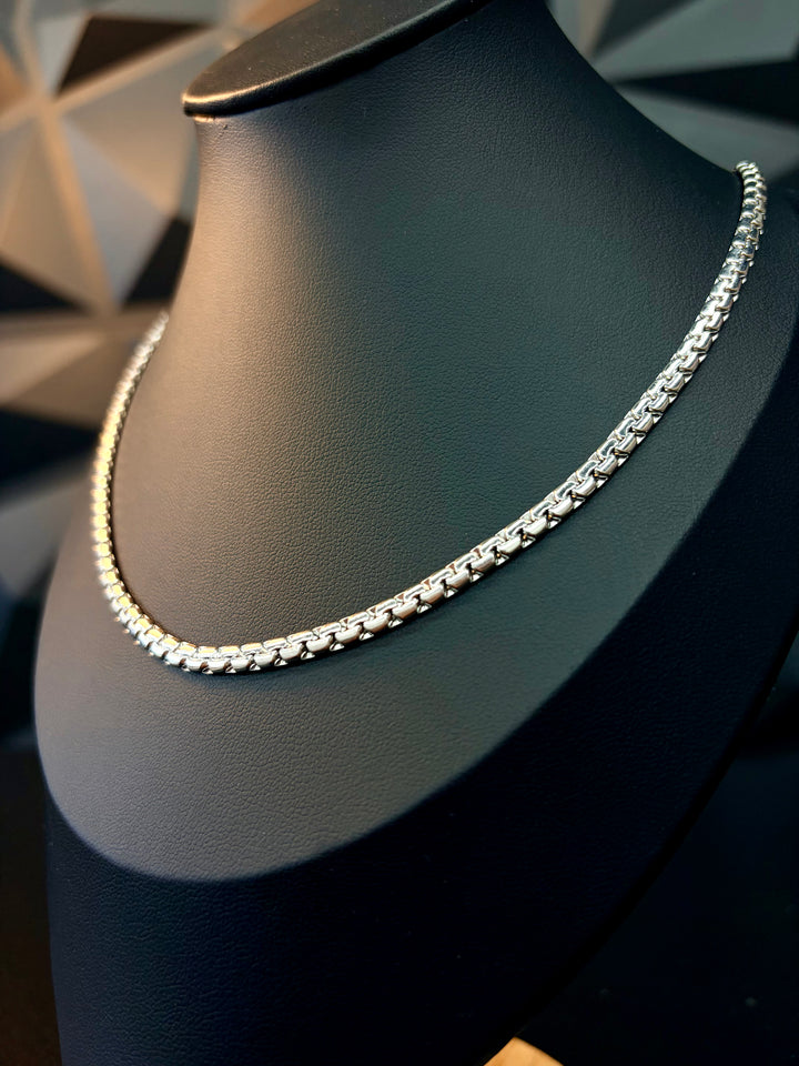 Cadena de Hombre Plata