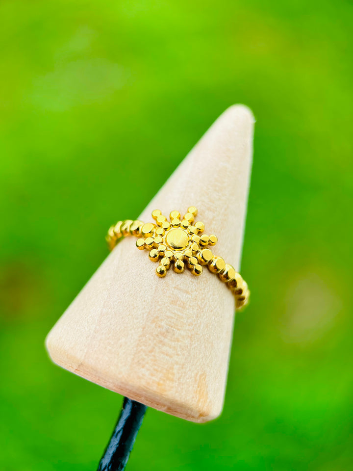 Sortija de sol oro