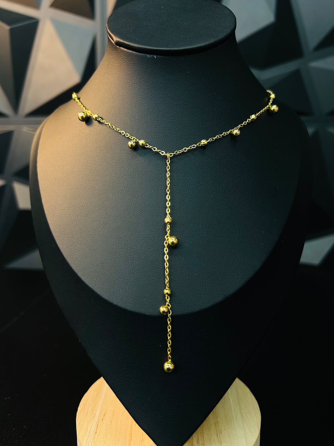 Collar de bolitas Oro