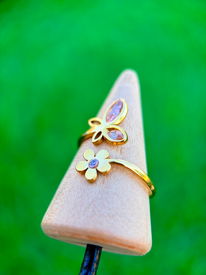 Sortija de Mariposa y Flor Rosa