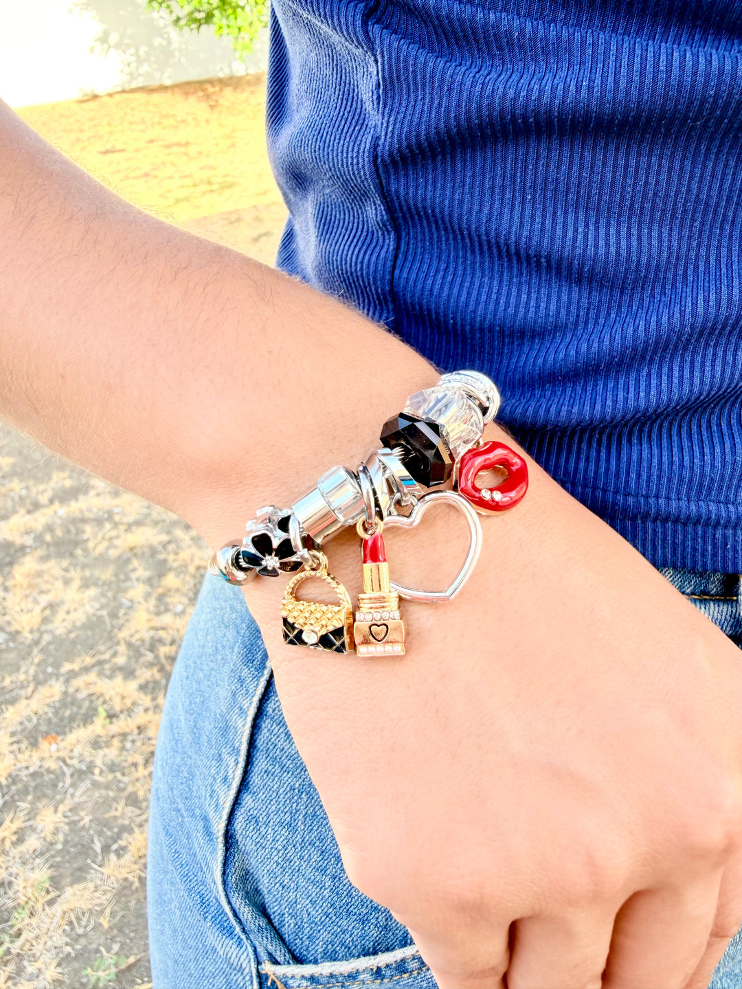 Pulsera de Charms Negra